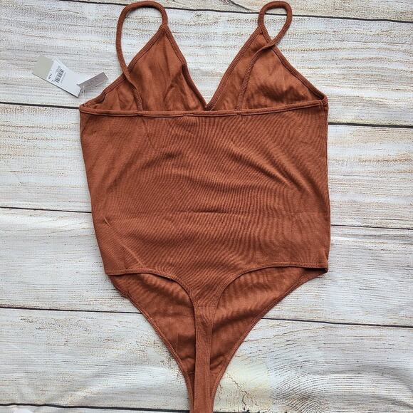 BP Bodysuit Ribbed V-Neck Tank Rust Size XL - Picture 5 of 7